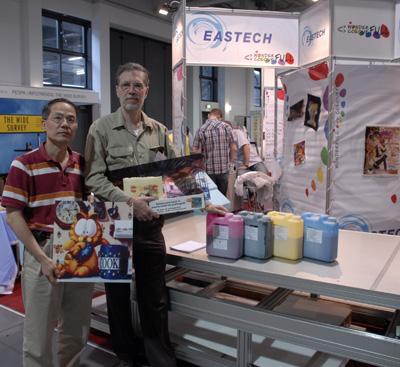 items of different materials printed at Eastech printer with the "Magic Ink".
